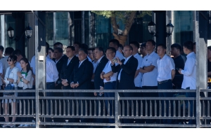 土庫曼斯坦副總理阿塔哈雷耶夫蒞臨野馬集團參觀(guān)考察
